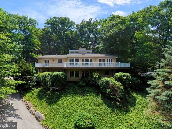 3300 SAWMILL ROAD, NEWTOWN SQUARE, PA 19073
