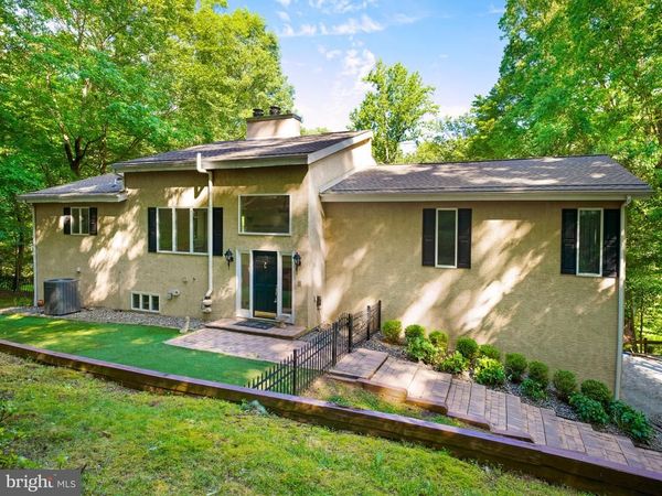 3300 SAWMILL ROAD , NEWTOWN SQUARE, PA 19073
