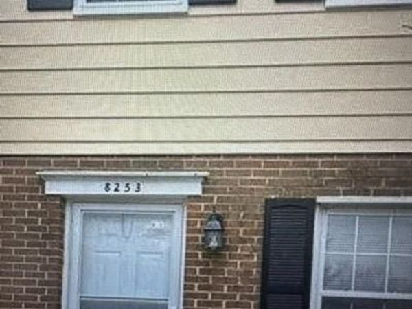 8253 PARHAM COURT , SEVERN, MD 21144