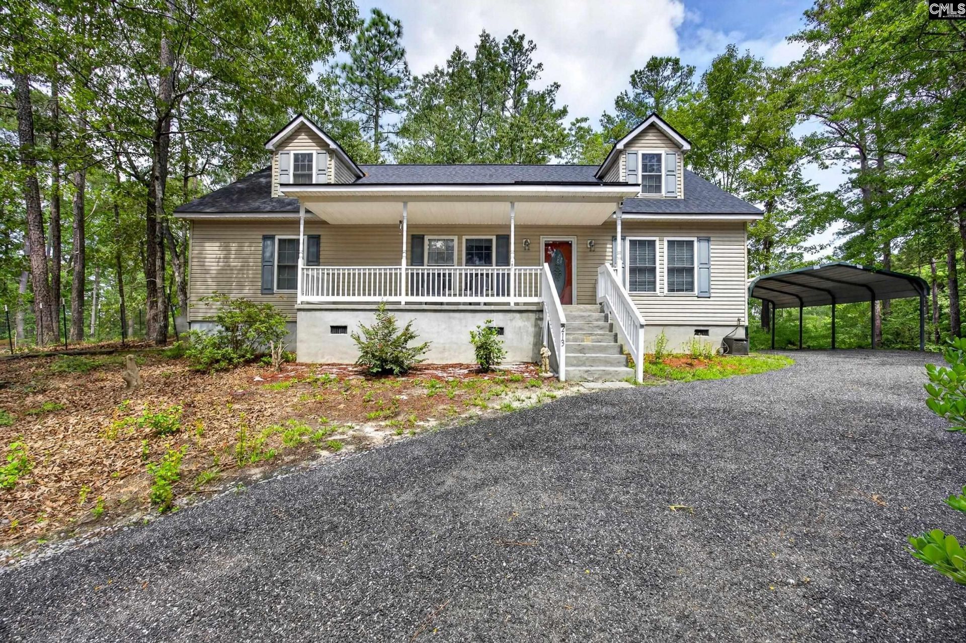 213 Lakeview Road  Photo 10