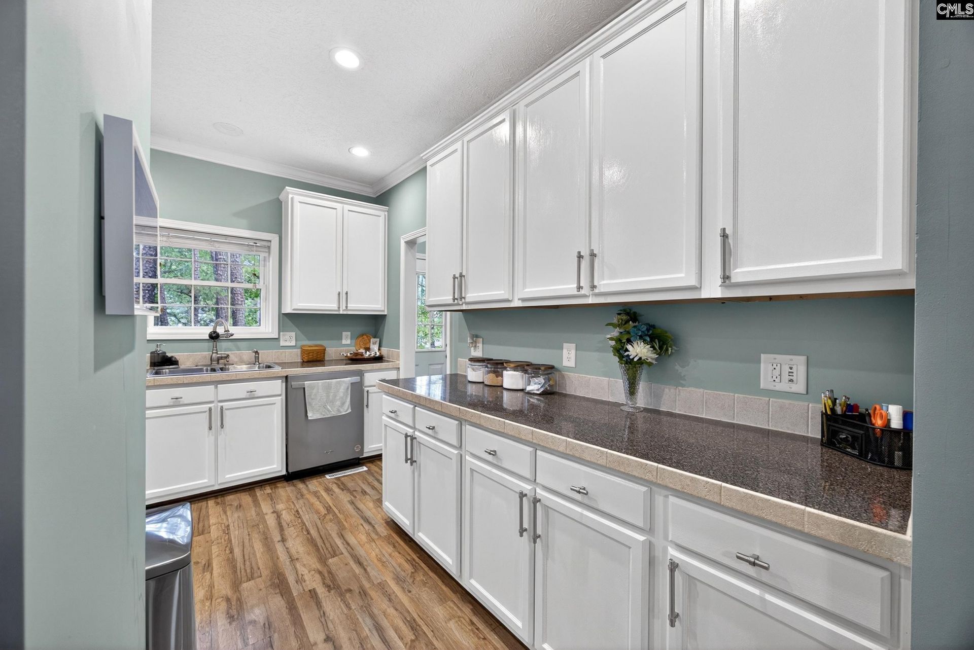 213 Lakeview Road  Photo 21