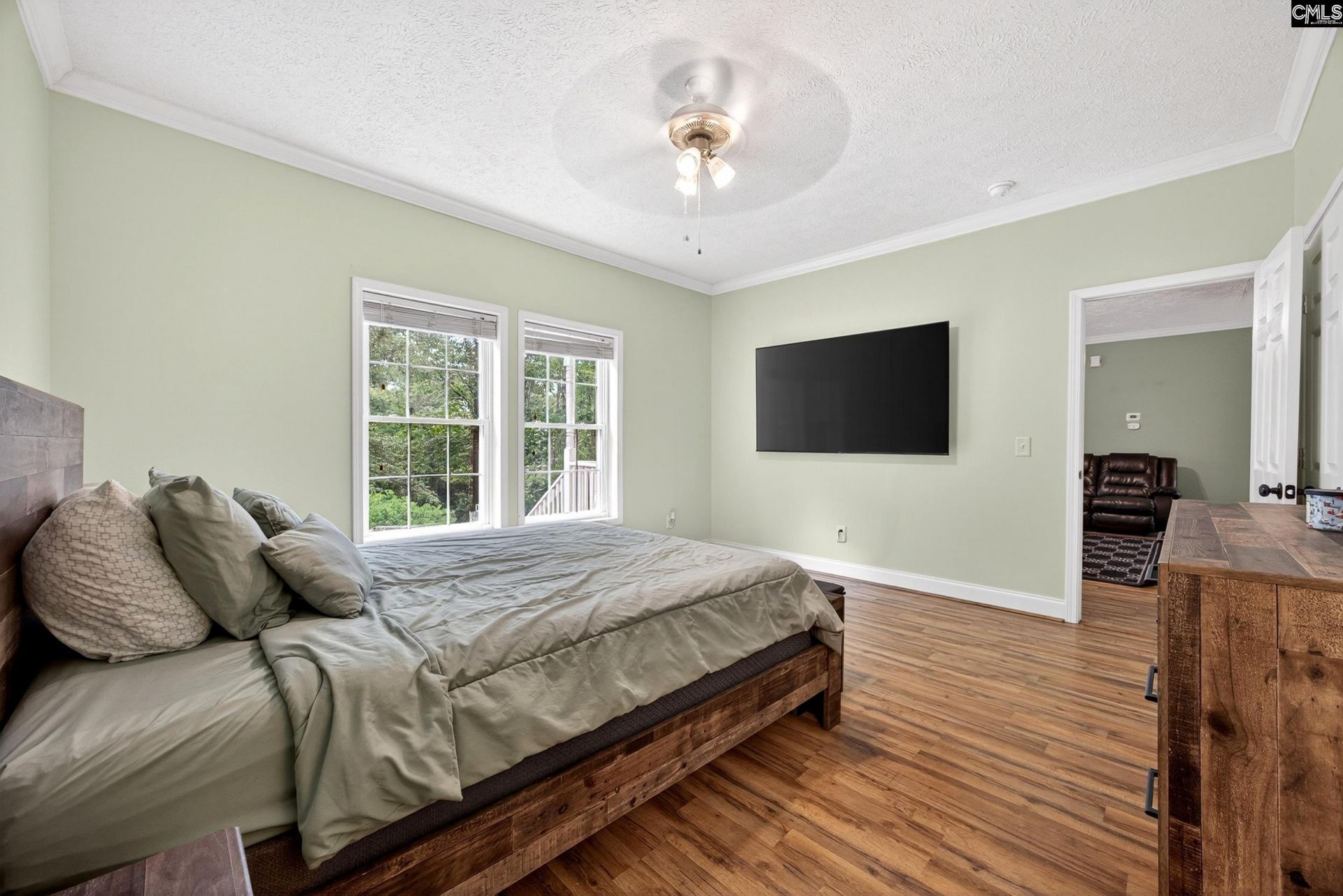 213 Lakeview Road  Photo 25