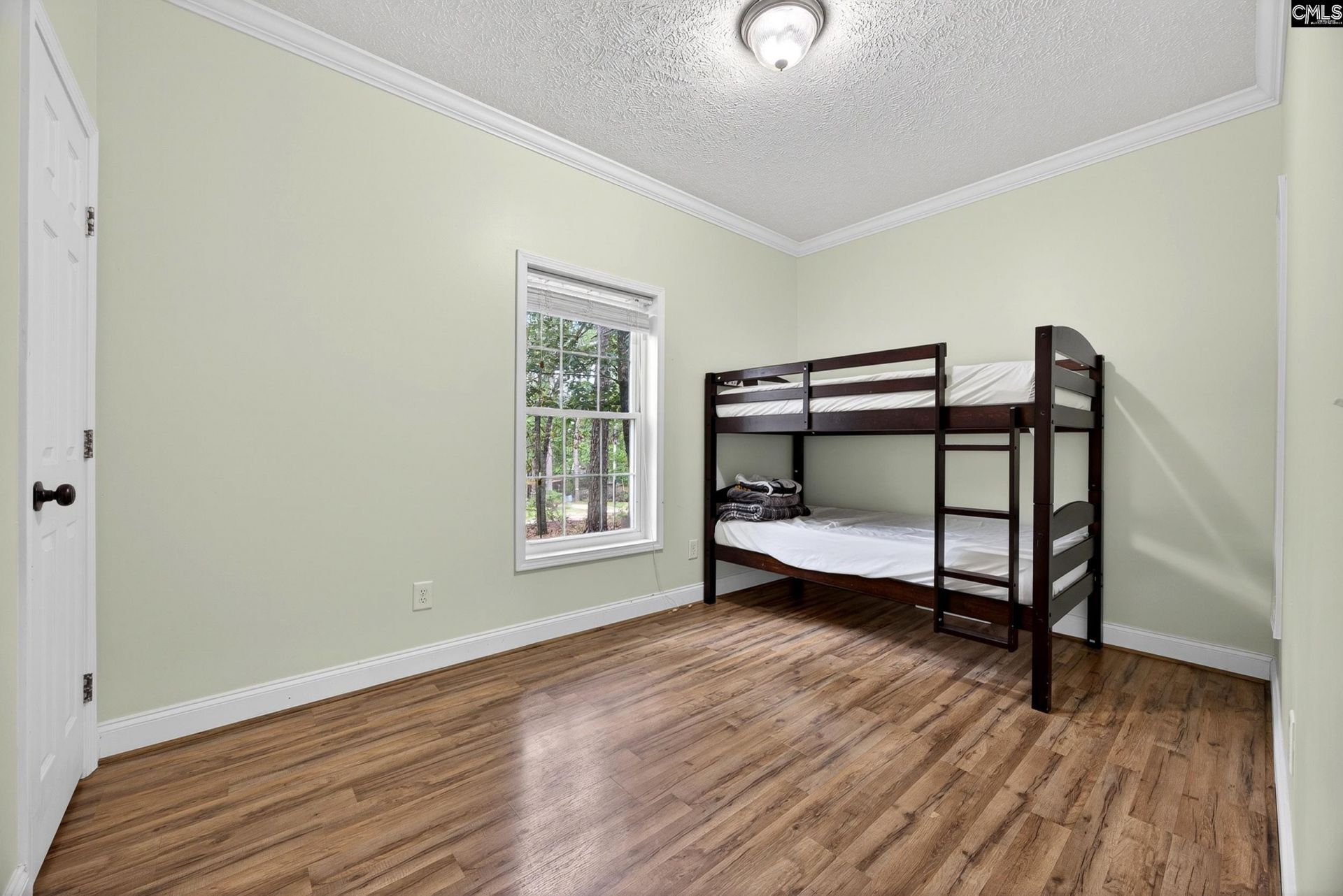 213 Lakeview Road  Photo 28