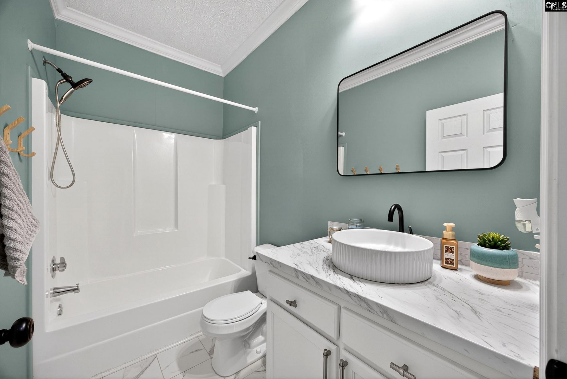 213 Lakeview Road  Photo 29