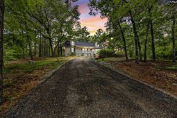 213 Lakeview Road  photo 4