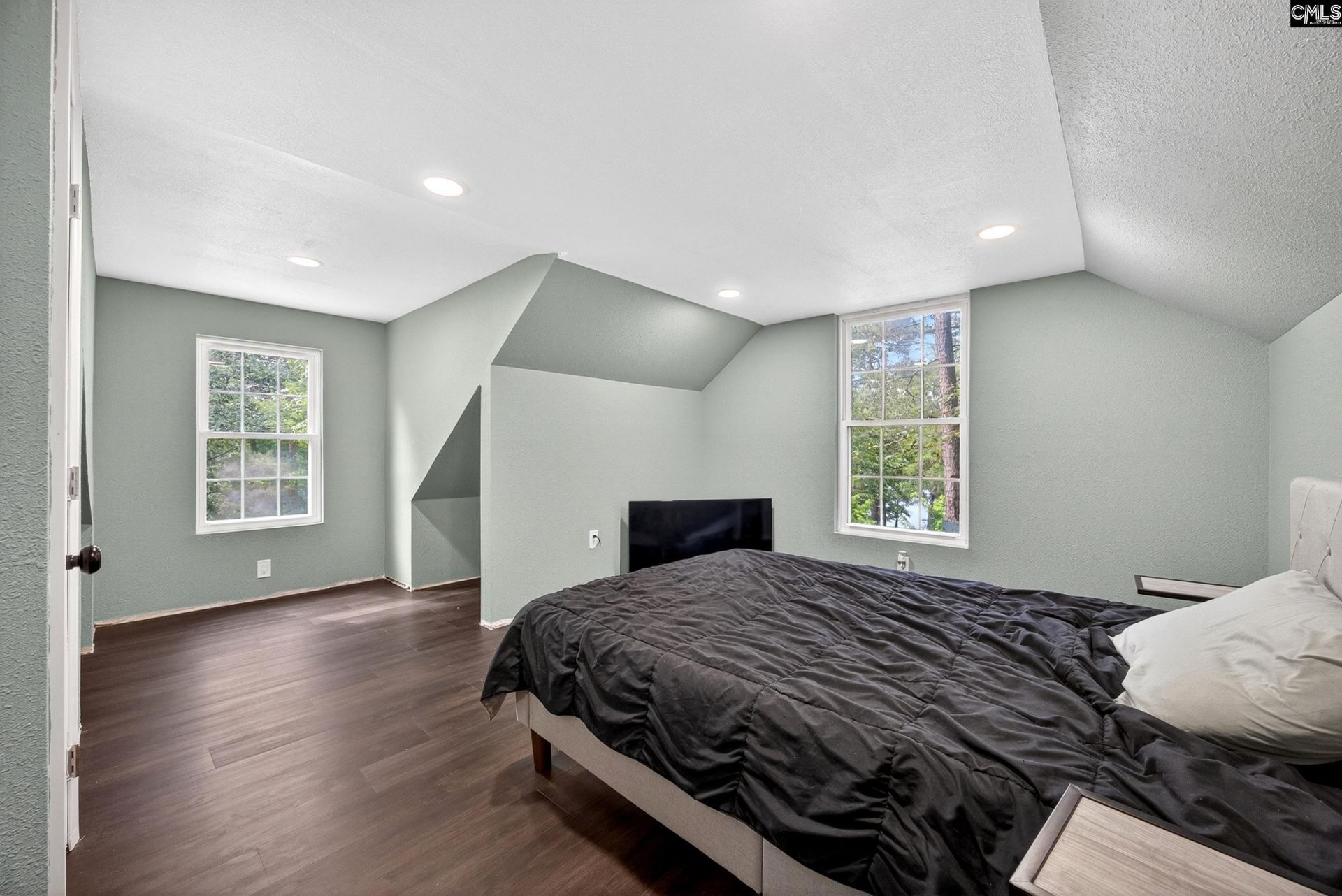 213 Lakeview Road  Photo 38