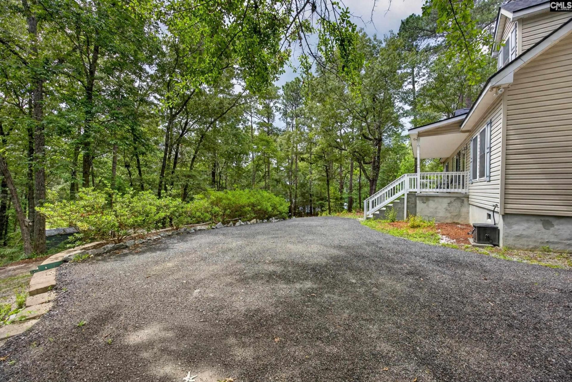213 Lakeview Road  Photo 45