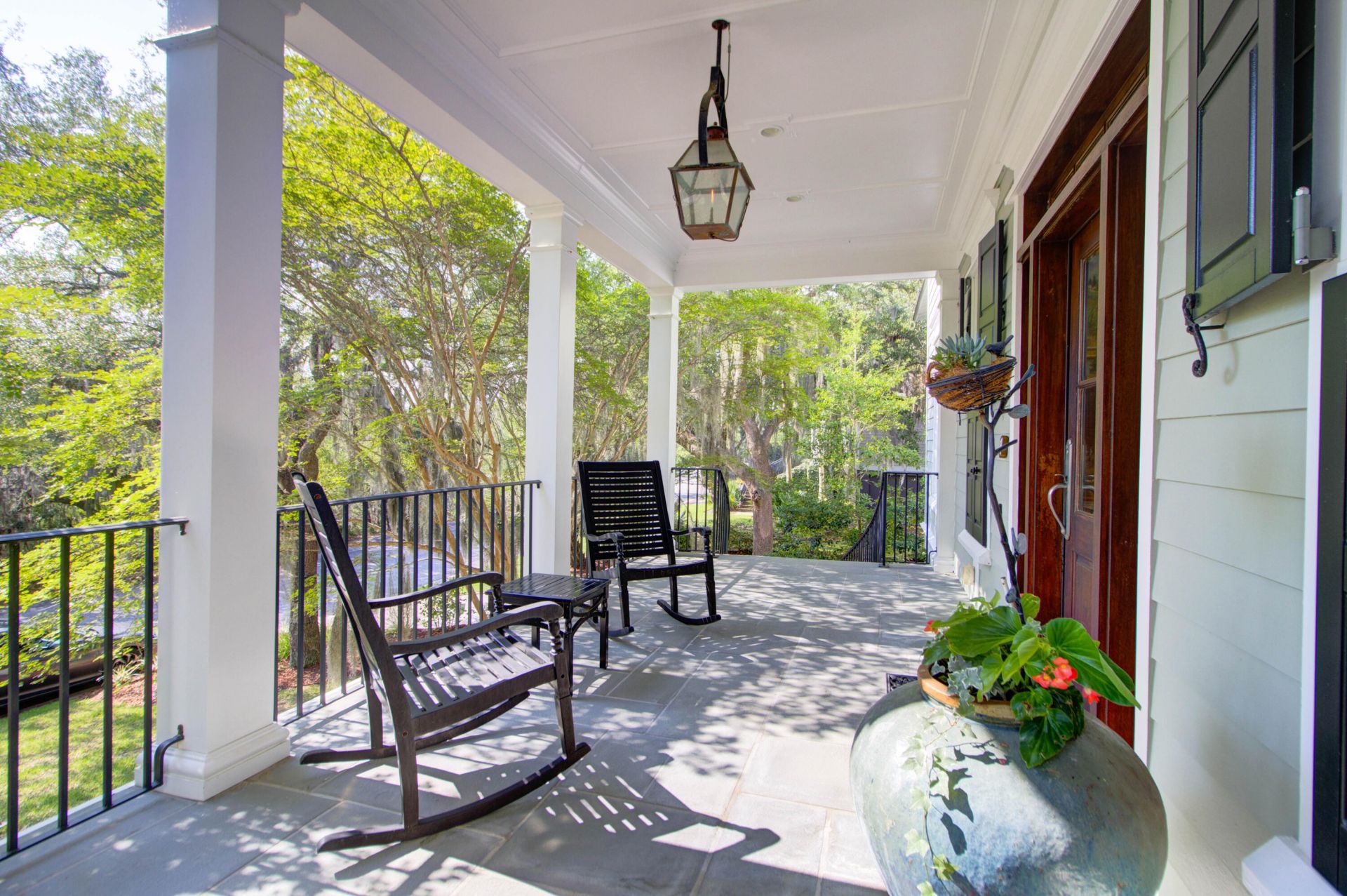 374 Mutual Drive Photo 14