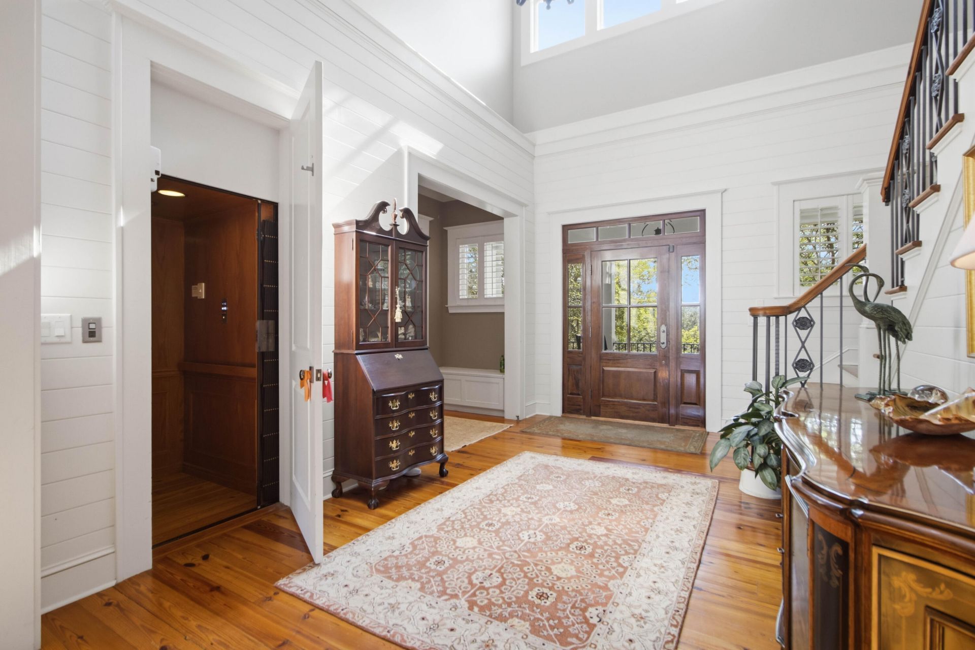 374 Mutual Drive Photo 18