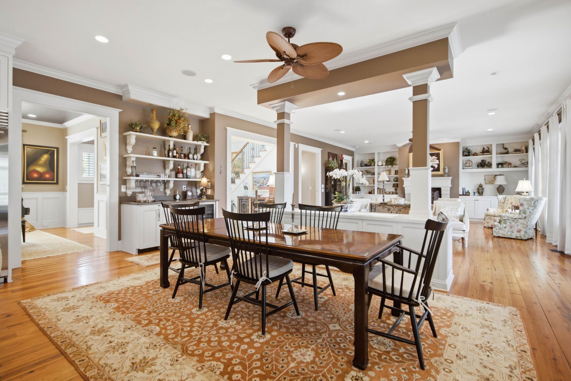 374 Mutual Drive Photo 25