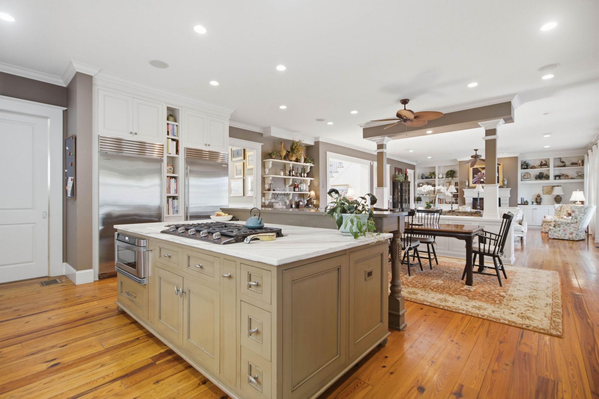 374 Mutual Drive Photo 28