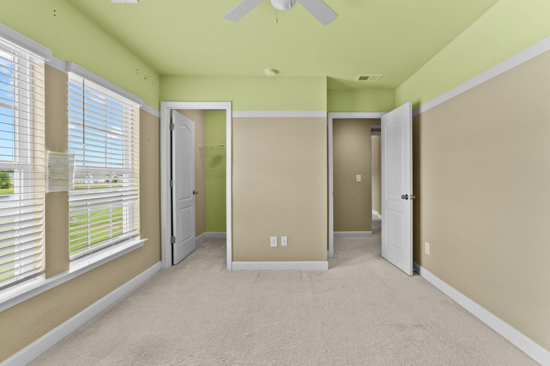 121 Lindera Preserve Boulevard Photo 32