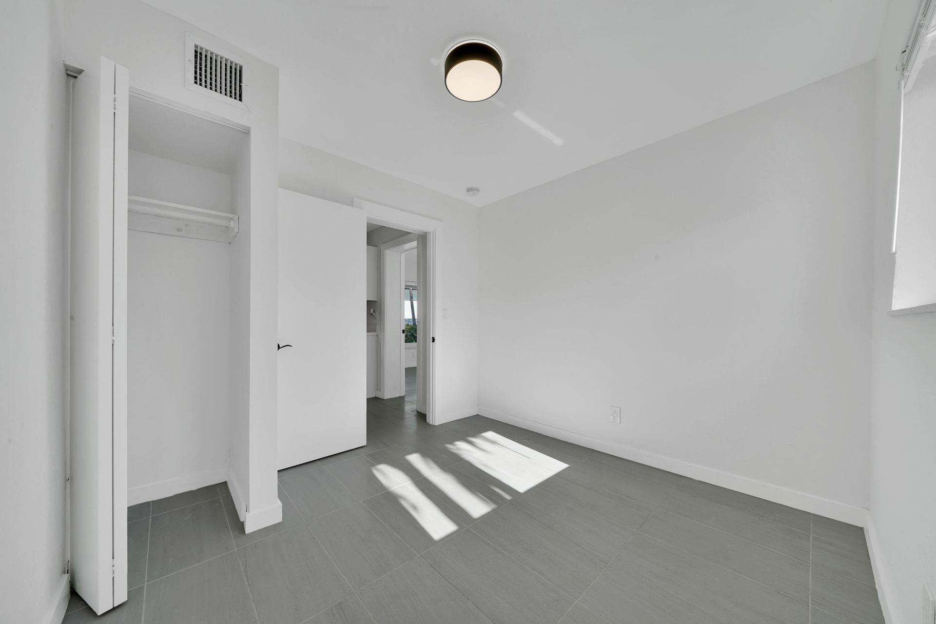 1108 NE 16th Street, Fort Lauderdale, FL 33304 Photo