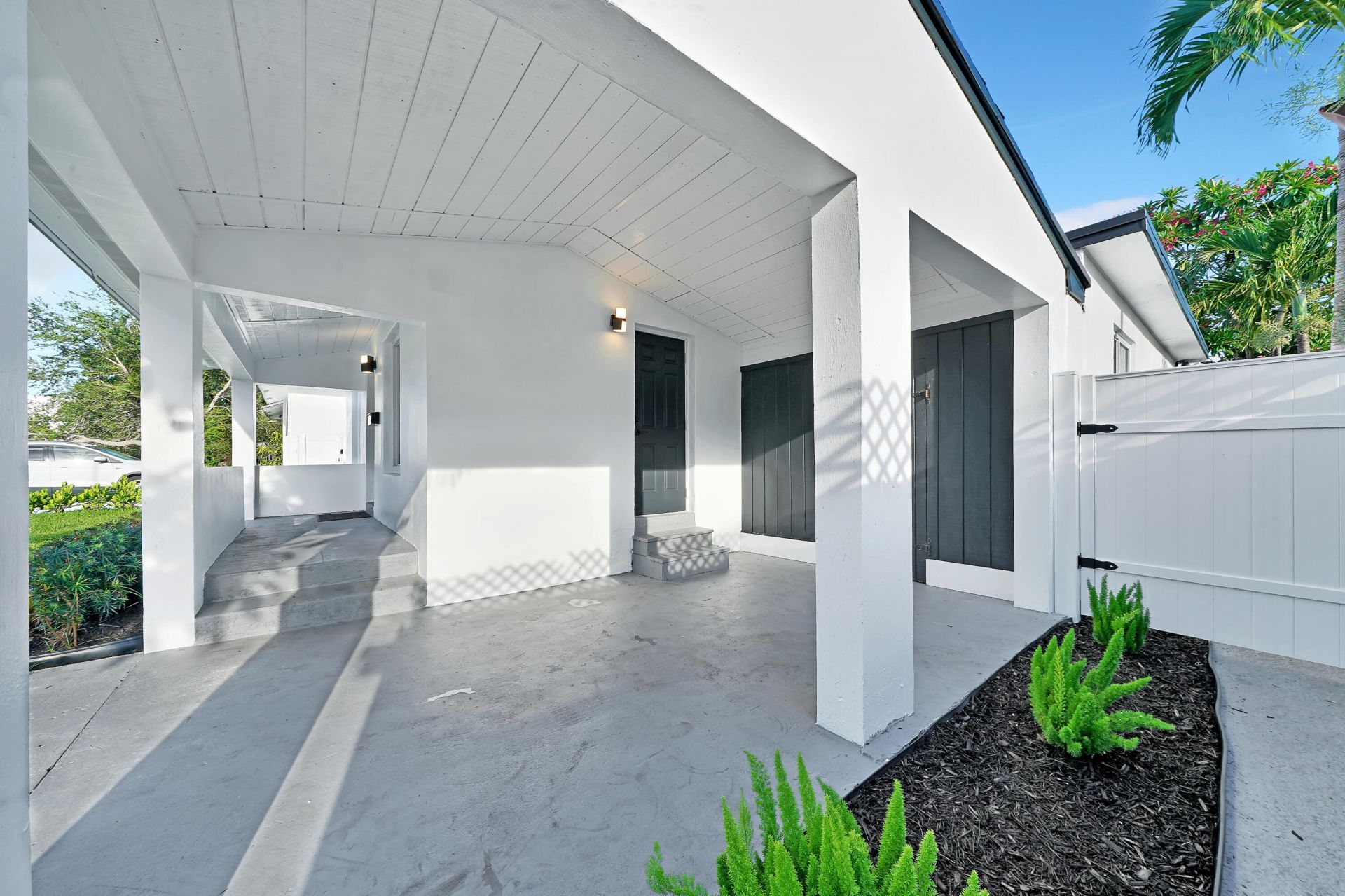 1108 NE 16th Street, Fort Lauderdale, FL 33304 Photo