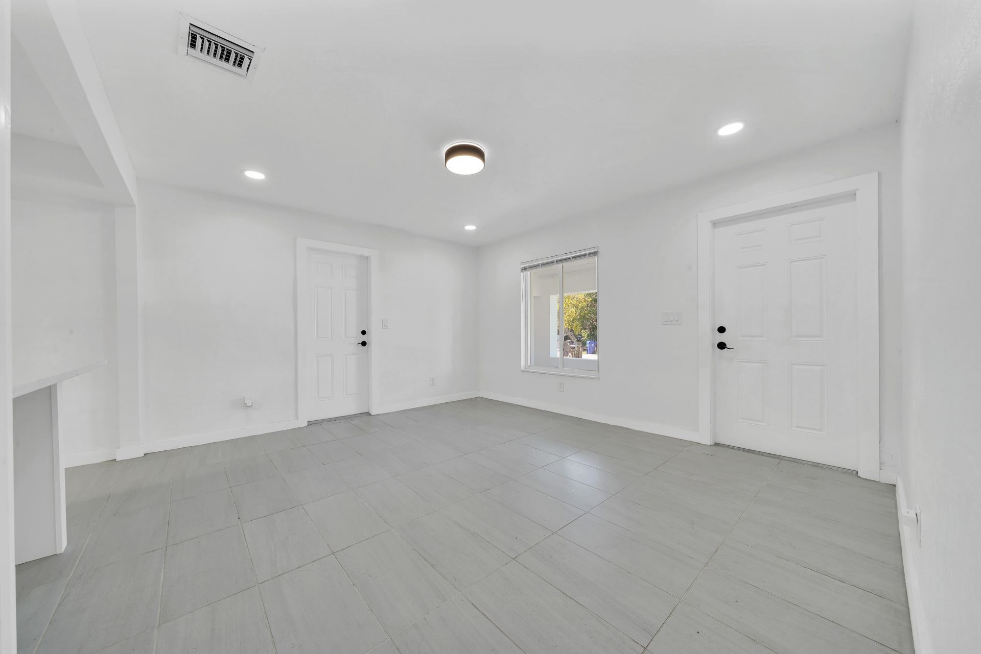 1108 NE 16th Street, Fort Lauderdale, FL 33304 Photo