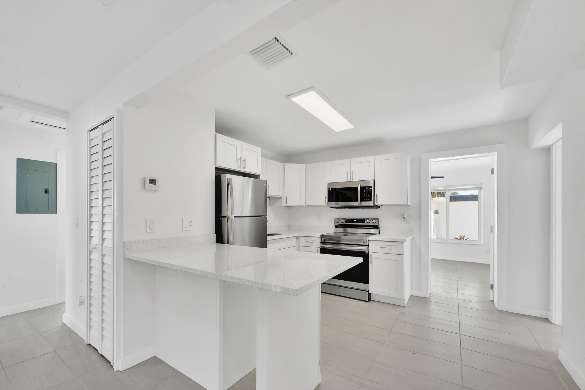 1108 NE 16th Street, Fort Lauderdale, FL 33304 Photo
