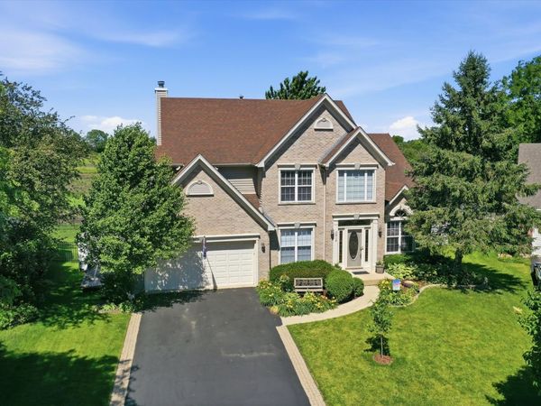 2814 Miller Road , Geneva, IL 60134
