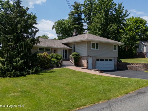 111 Woodland Avenue, Catskill, NY 12414