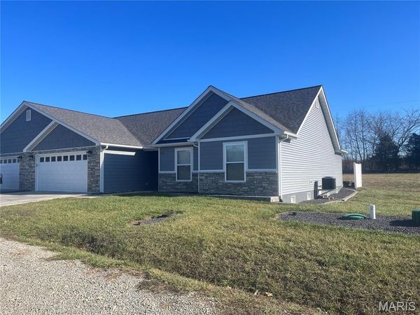 7 Ivy Lane , Fredericktown, MO 63645