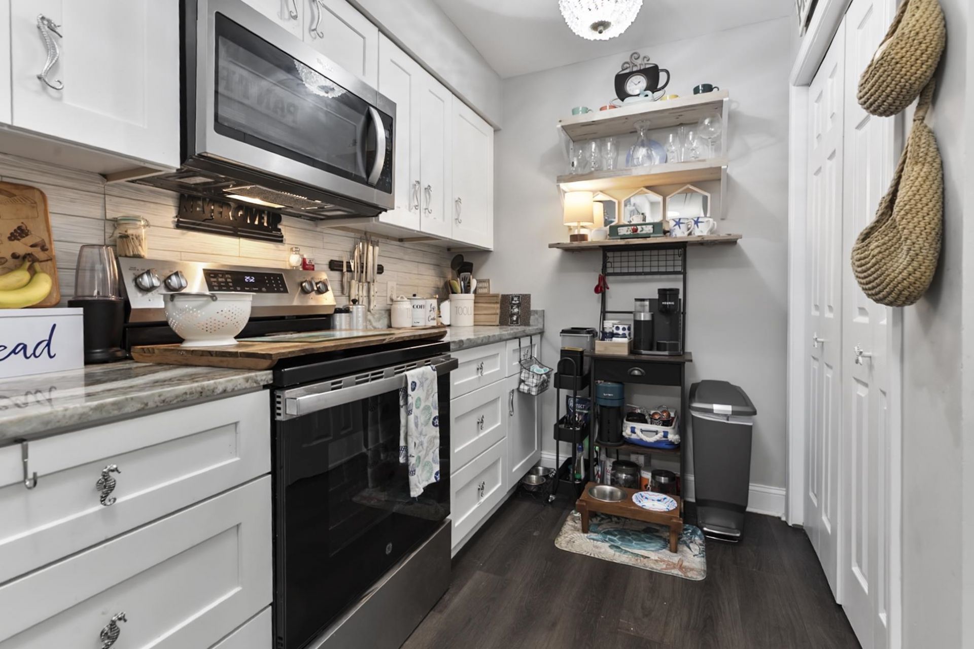 800 Myrtle Ct.  Photo 18