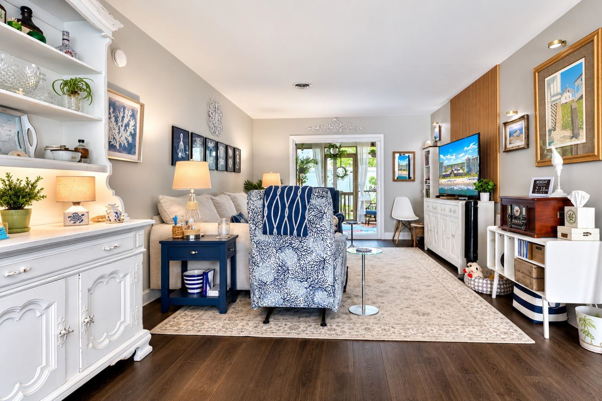800 Myrtle Ct.  Photo 8