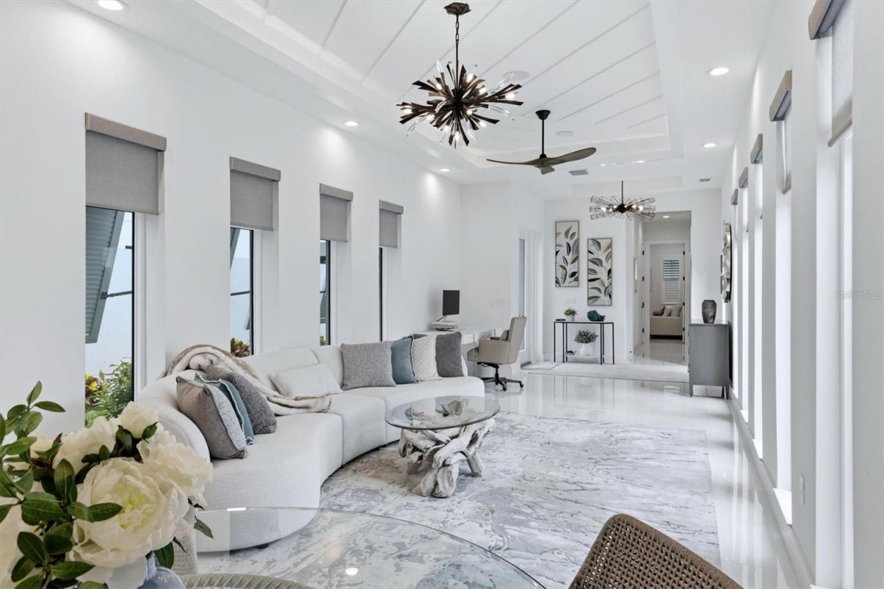 5931 Cat Claw Lane, Bradenton, FL 34210 Photo