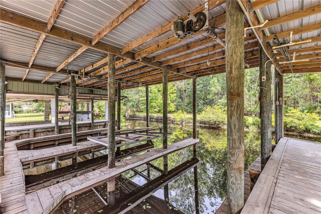 22308 Blue Creek Lodge Road, Astor, FL 32102 Photo