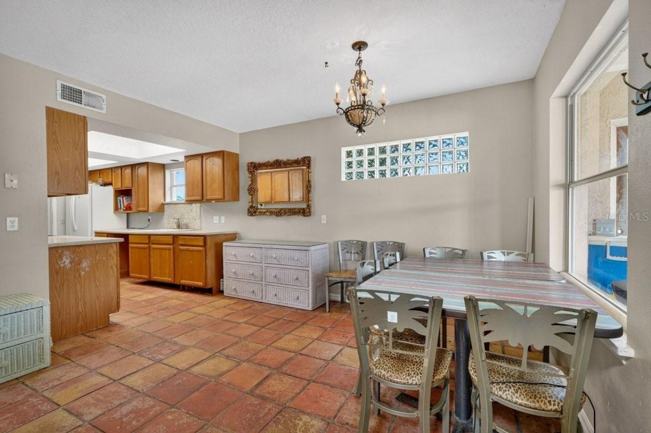 124 Randle Avenue , Oak Hill, FL 32759 Photo