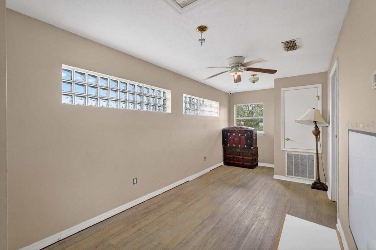 124 Randle Avenue , Oak Hill, FL 32759 Photo