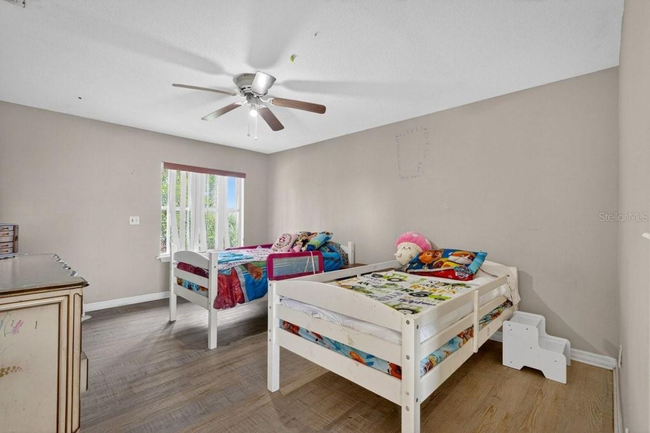 124 Randle Avenue , Oak Hill, FL 32759 Photo