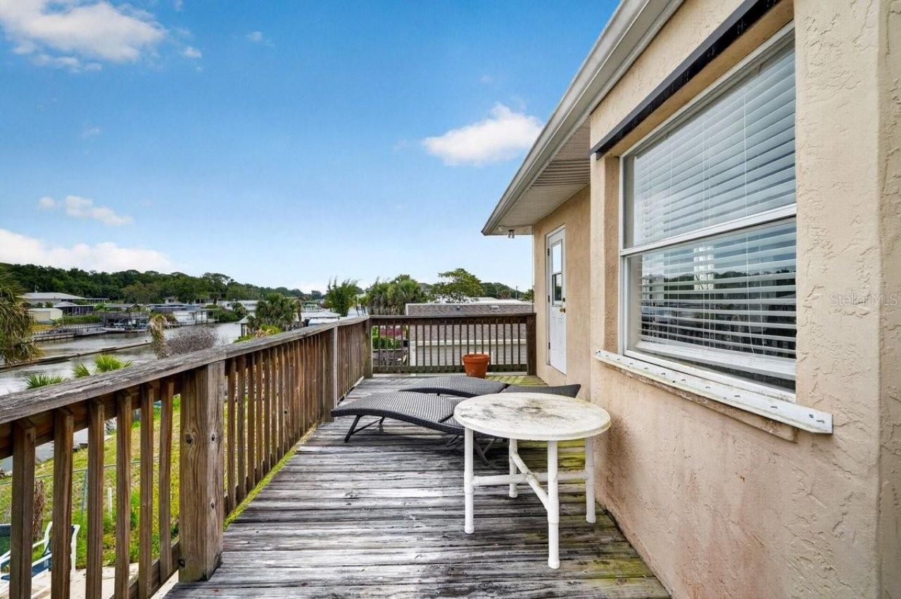 124 Randle Avenue , Oak Hill, FL 32759 Photo
