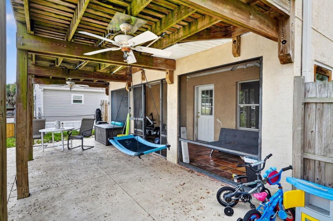124 Randle Avenue , Oak Hill, FL 32759 Photo