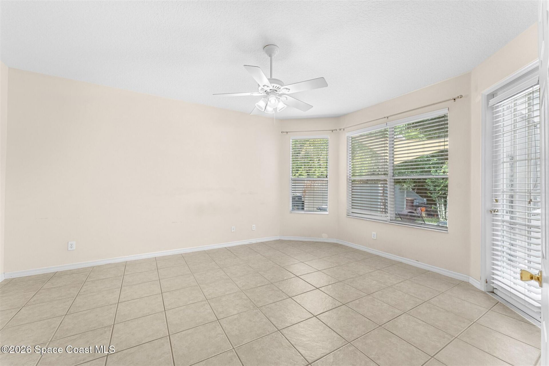 2438 Greenwillow Drive , Orlando, FL 32825 Photo