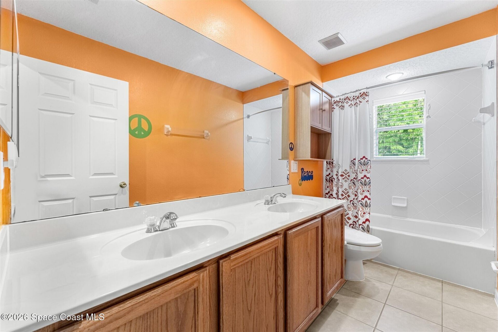 2438 Greenwillow Drive , Orlando, FL 32825 Photo