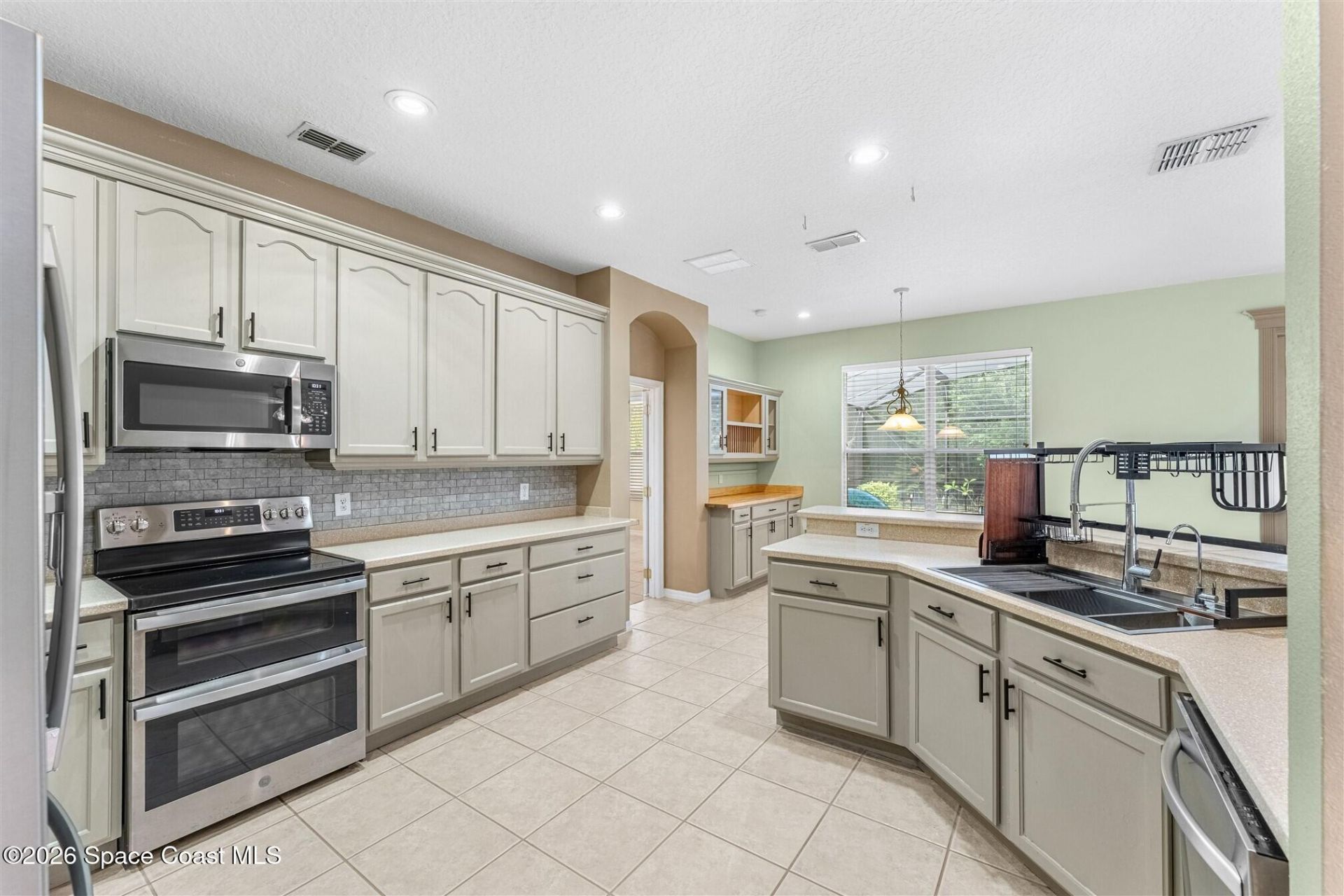 2438 Greenwillow Drive , Orlando, FL 32825 Photo