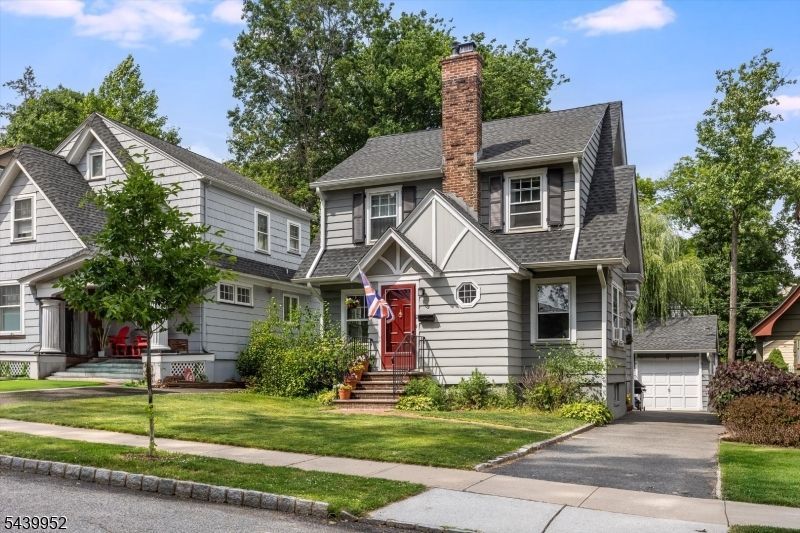 17 Madison St, Glen Ridge, NJ 07028 Main Photo