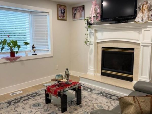 13 1St Street, Mahwah, NJ 07430