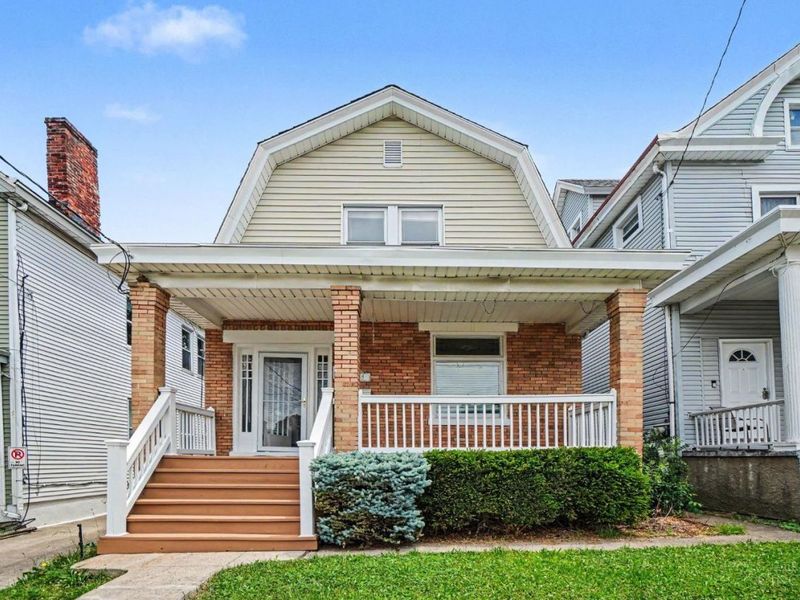 2804 Eden Avenue, Cincinnati, OH 45219 Photo 2