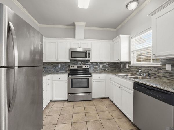 4106 Jefferson Woods Dr, Baton Rouge, LA 70809