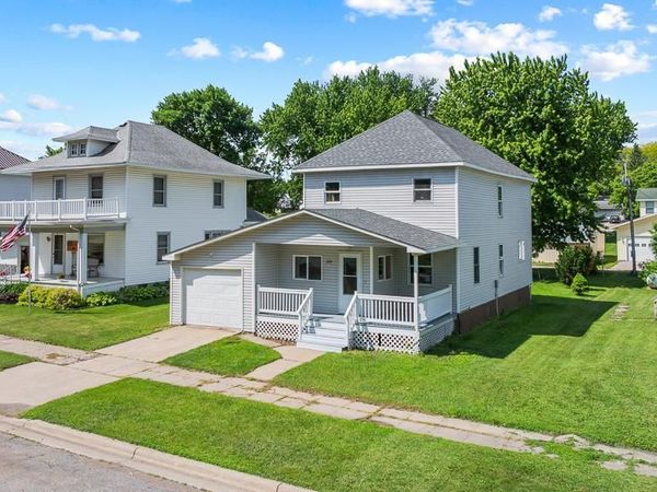 204 1st Street, Russell, MN 56169