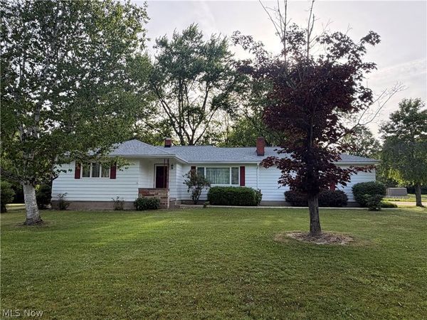 2849 Hoagland Blackstub Road , Cortland, OH 44410