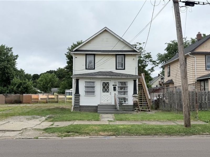 1433 Kenmore Boulevard , Akron, OH 44314 Photo 2