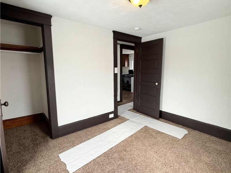 1433 Kenmore Boulevard , Akron, OH 44314 Photo 4