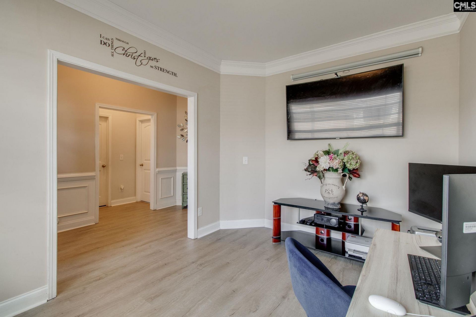 613 Scarlet Baby Drive Photo 5