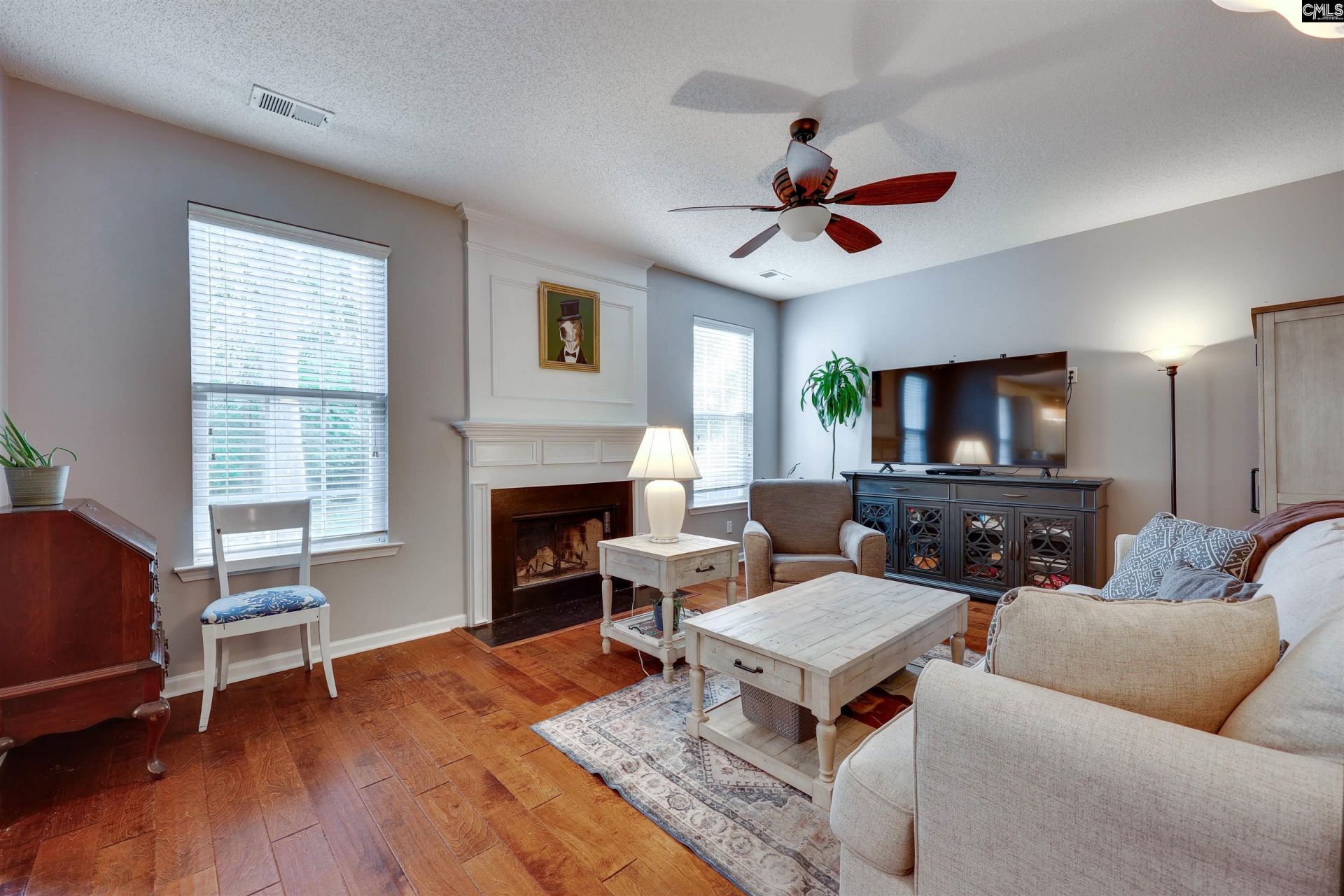 206 Coopers Hawk Circle Photo 6