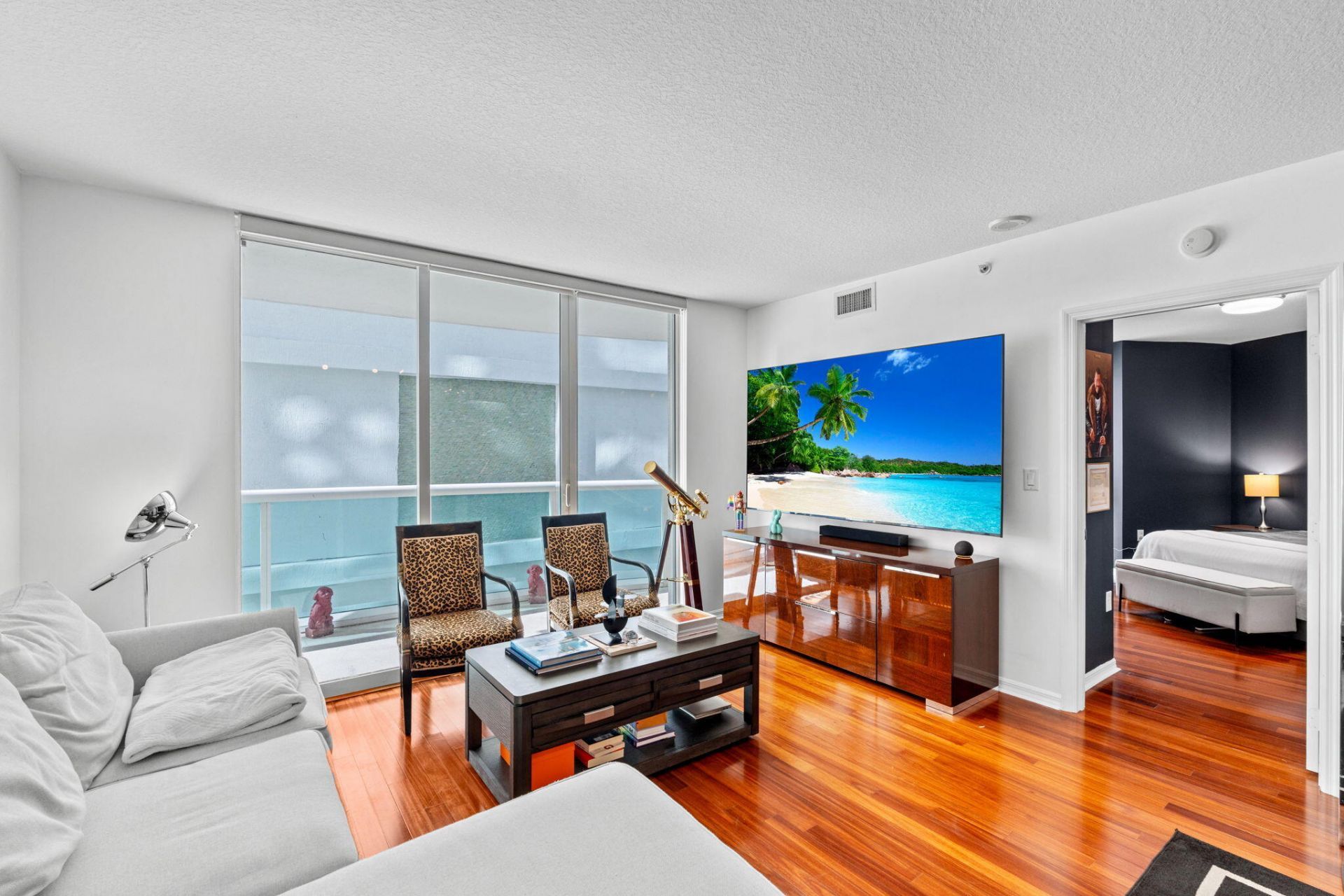 347 N New River Dr Drive E, Unit 606, Fort Lauderdale, FL 33301 Photo