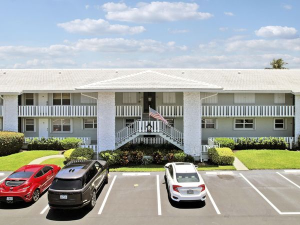 5540 N Ocean Boulevard, Unit 206, Ocean Ridge, FL 33435