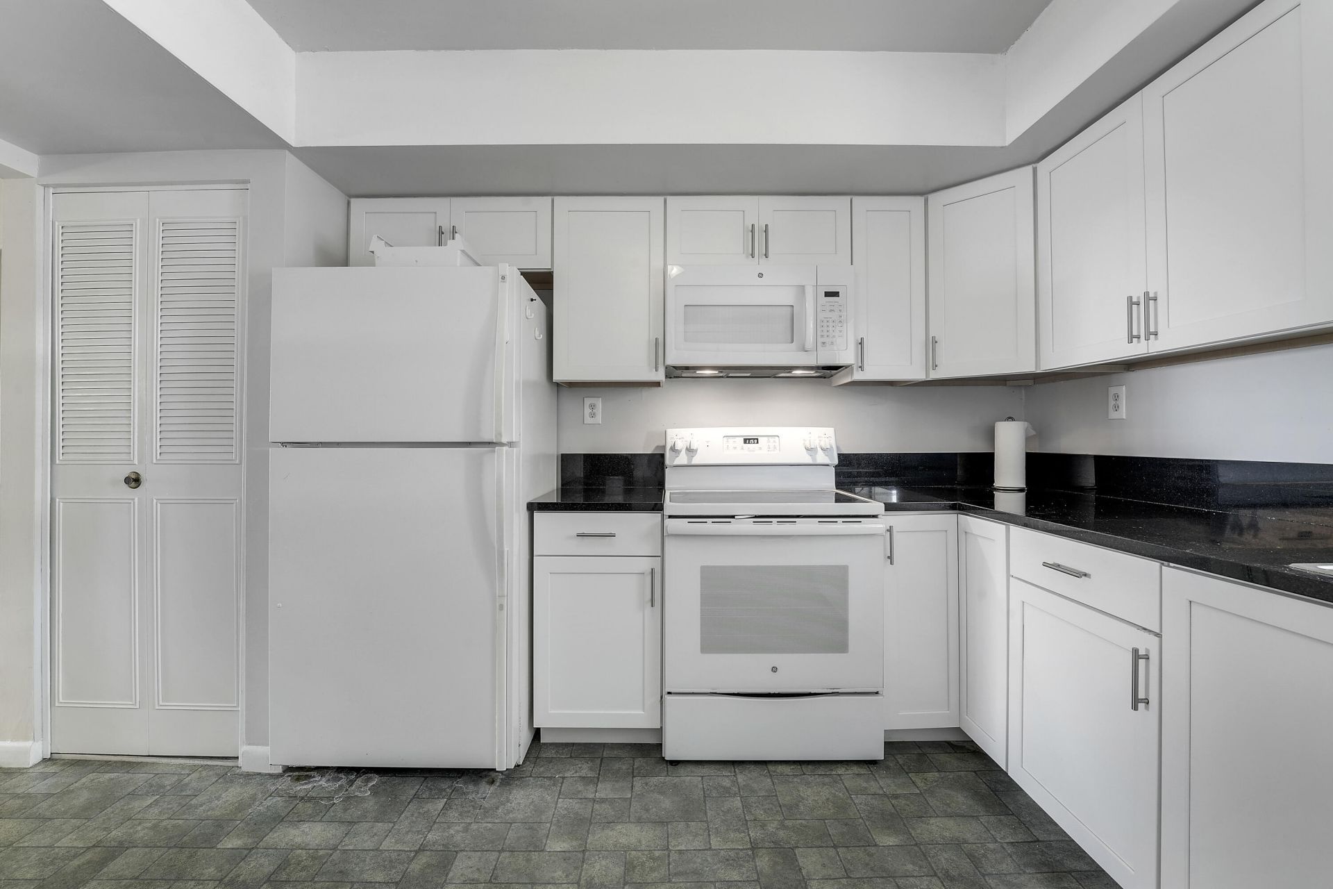 5540 N Ocean Boulevard, Unit 206, Ocean Ridge, FL 33435 Photo