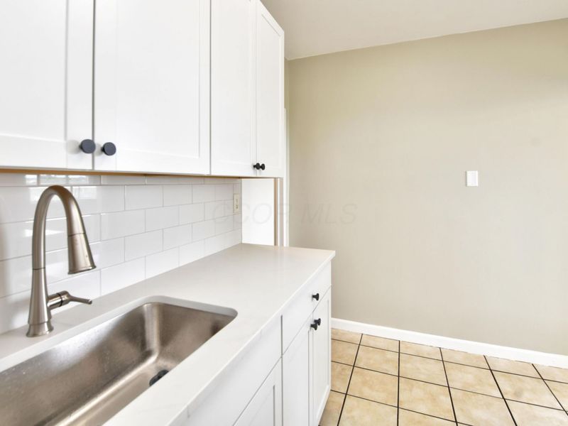 1620 E Broad Street, Unit 1202, Columbus, OH 43203 Photo 15