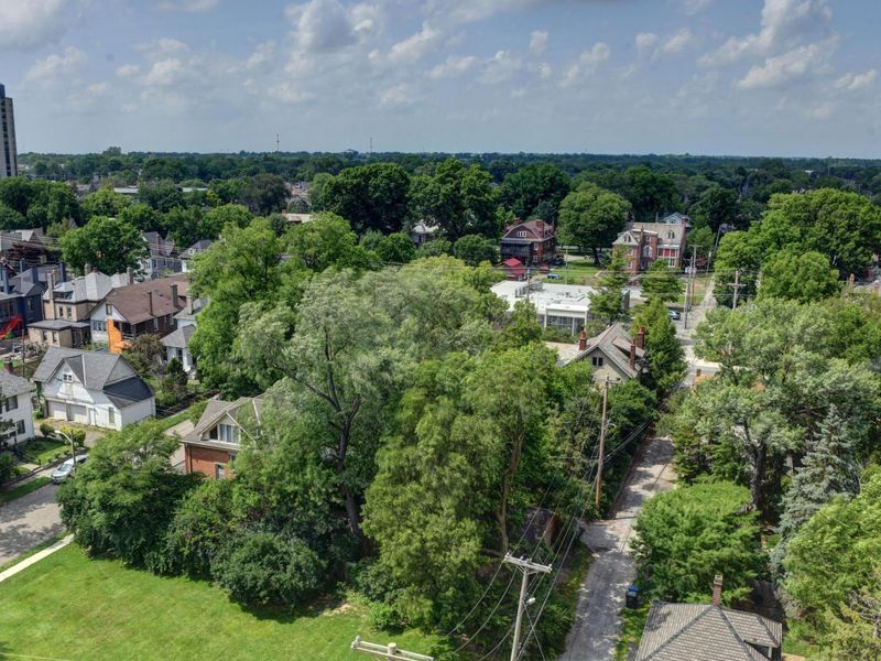 1620 E Broad Street, Unit 1202, Columbus, OH 43203 Photo 7